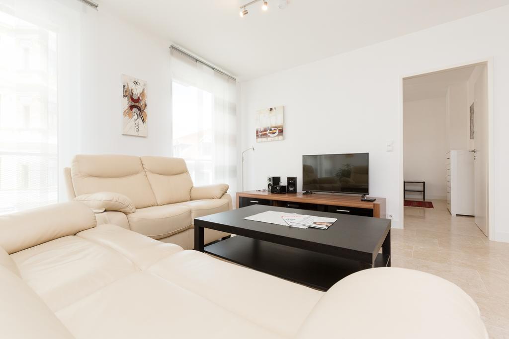 Rafael Kaiser - Paros Apartment - Contactless 24H Check-In Vienna Bilik gambar
