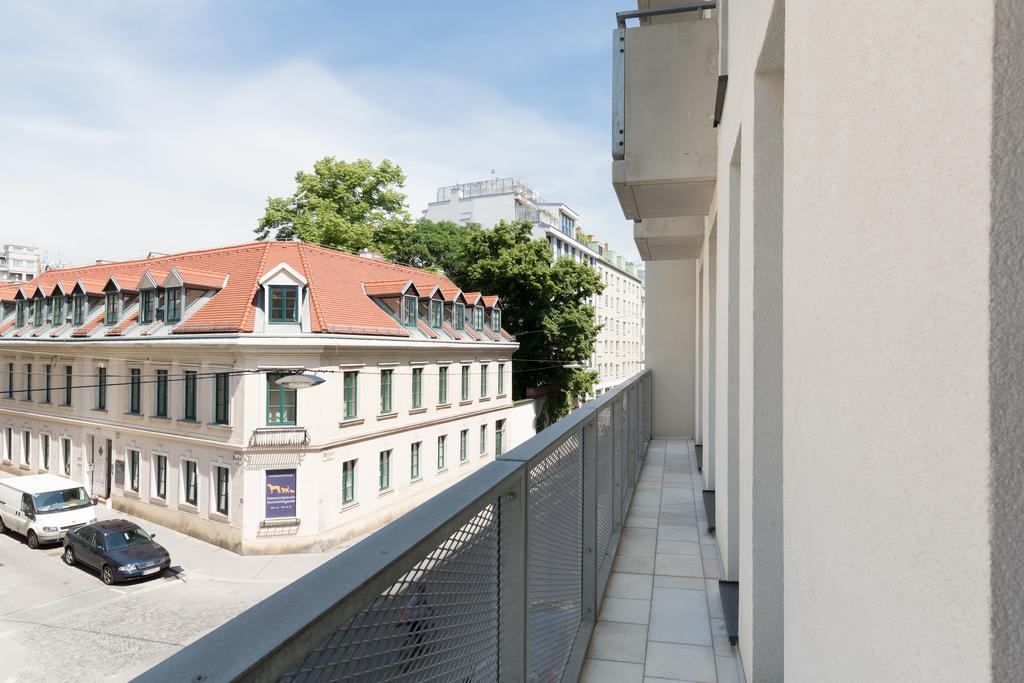 Rafael Kaiser - Paros Apartment - Contactless 24H Check-In Vienna Bilik gambar